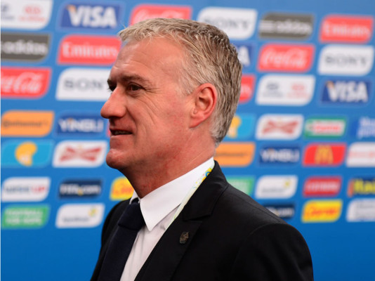 Deschamps sin definir al equipo titular para el debut ante Honduras