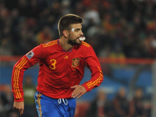 En España recuerdan a Honduras tras la renuncia de Piqué