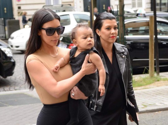 Kim quiere comprarle una isla a su hija