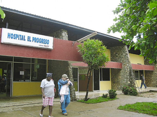 Instalan nuevo equipo en el hospital de El Progreso