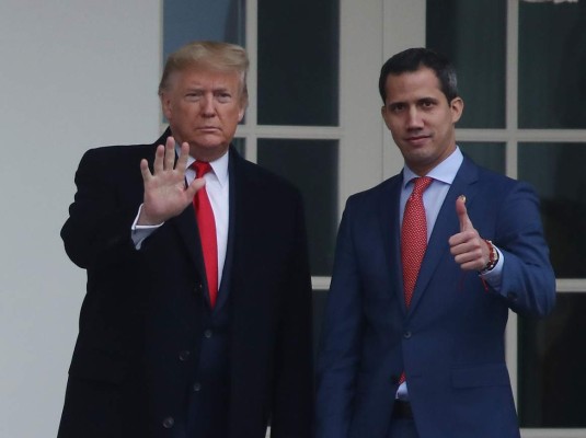 Tensión en Venezuela ante regreso de Guaidó tras gira internacional