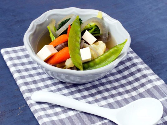 Sopa oriental de verduras