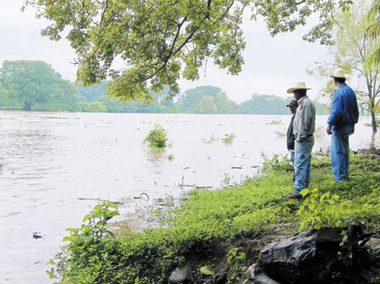 Progreseños se preparan por temporada de lluvia