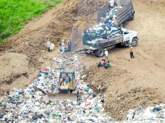 Un relleno sanitario de $70