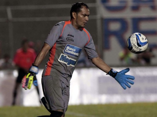 Júnior Morales: 'Soy un portero de Selección, aún tengo madera'