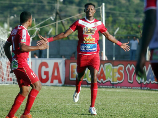 Esta Real Sociedad no cree en nadie y sigue liderando en Honduras