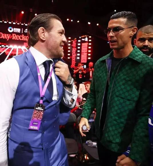 Cristiano Ronaldo y Conor McGregor se reencontraron en la Kingdom Arena en Riyadh.