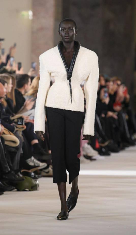 <b>La innovación y la técnica están en el corazón de la marca, y más desde que Roseberry asumió las riendas de la firma surrealista por excelencia.</b>