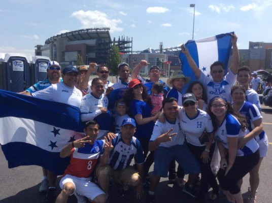 Copa Oro: Hondureños ponen el ambiente en Boston