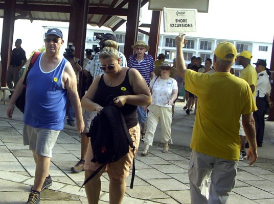 El Adonia revive los sueños de los trujillanos