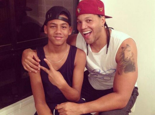 Hallan muerto al hijo secuestrado del basquetbolista Juan Manaure