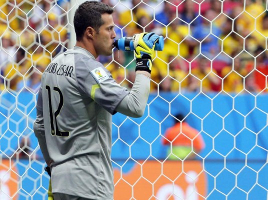 Julio Cesar dice adiós a Brasil: 'Llegó el momento de otros arqueros'