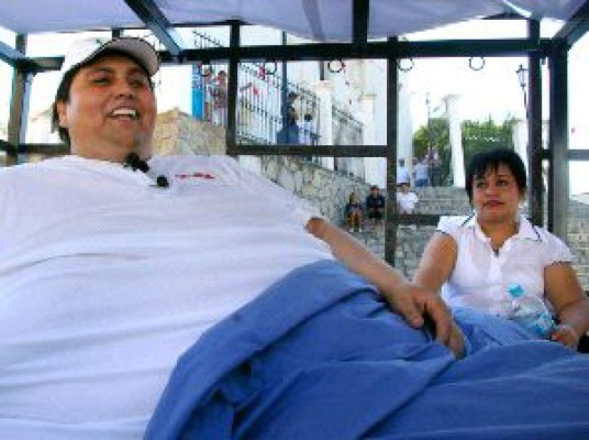 Murió Manuel Uribe, el hombre que llegó a ser el más obeso del mundo