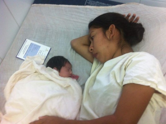 Un varón y una niña, primeros en nacer en Navidad en Tegucigalpa