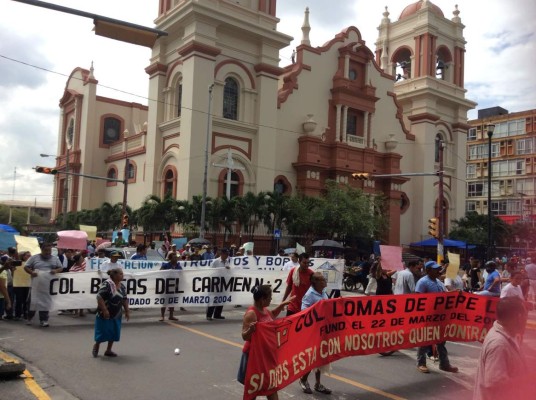 Protestan en el centro de San Pedro Sula