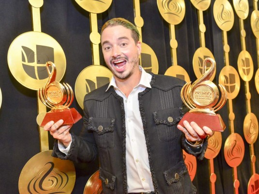 Premios Lo Nuestro 2017: J Balvin, el artista del año