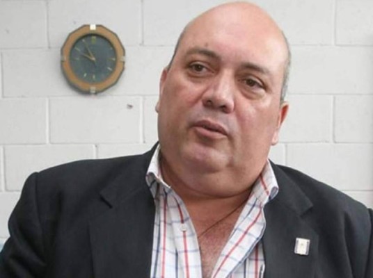 Muere por Covid-19 exdirector del Instituto Central, Roberto Ordóñez