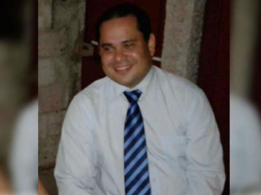 Desaparece arquitecto en pleno día de su boda en Tegucigalpa