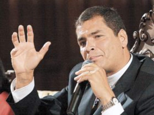 Correa expulsó a Banco Mundial y denunció a Texaco