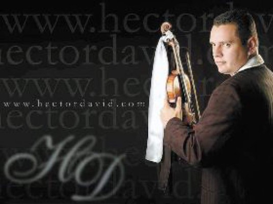 Inicia gira por Europa