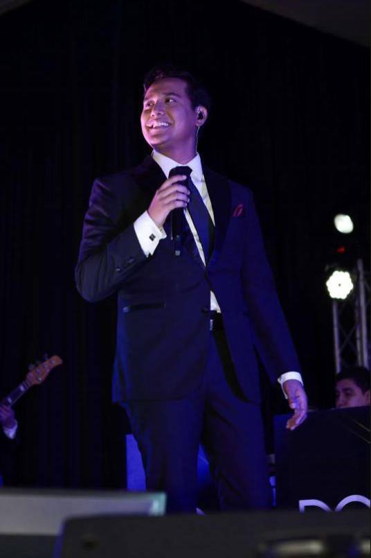 Daniel Ochoa y la Big Band Jazz de SPS dan un melódico recital