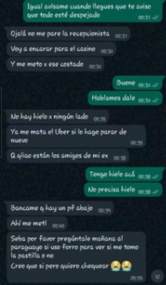 Pasada la madrugada, la joven empieza a tomar rumbo para el hotel en donde logra acordar con el arquero Sosa una estrategia para poder entrar pasando totalmente desapercibida. 