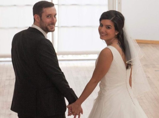 Terroristas convirtieron en tragedia la luna de miel de esta pareja