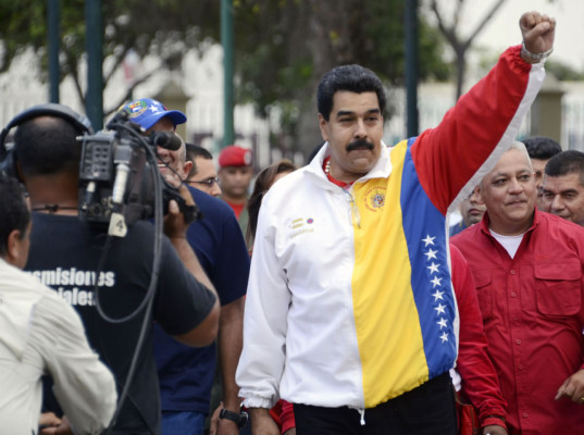 Nicolás Maduro conserva mayoría alcaldías venezolanas
