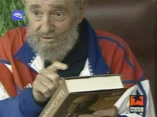 Reaparición de Fidel en TV aplaca rumores, pero no las dudas sobre su salud