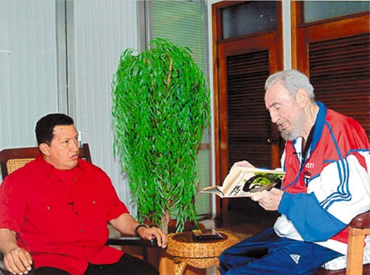 Fidel habló en vivo con Chávez