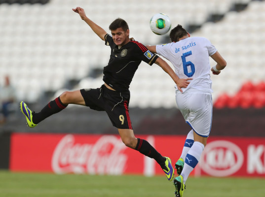 México se mete en cuartos con sólido triunfo ante Italia