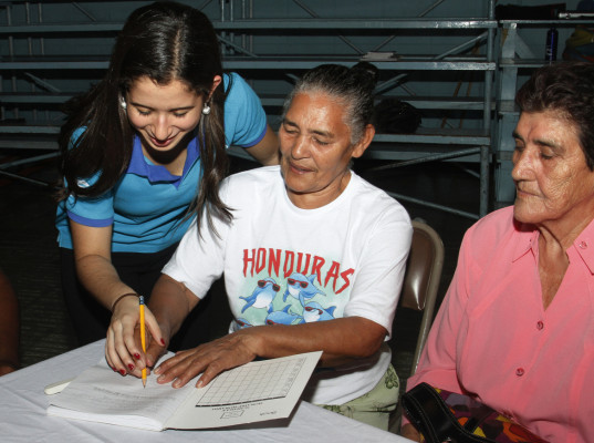 Suman 46 colegios que clausuran programa de alfabetización