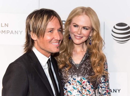 El esposo de Nicole Kidman, Keith Urban, escribe picante canción