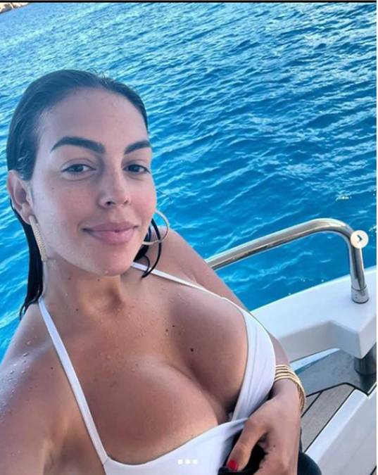 Georgina Rodríguez ha salido al paso y ha respondido a los rumores de la crisis en su relación con Cristiano Ronaldo con un mensaje en redes sociales.
