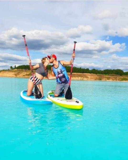 El hermoso 'lago' está ubicado en Rusia, cuenta con bellas aguas cristalinas y color turquesa.