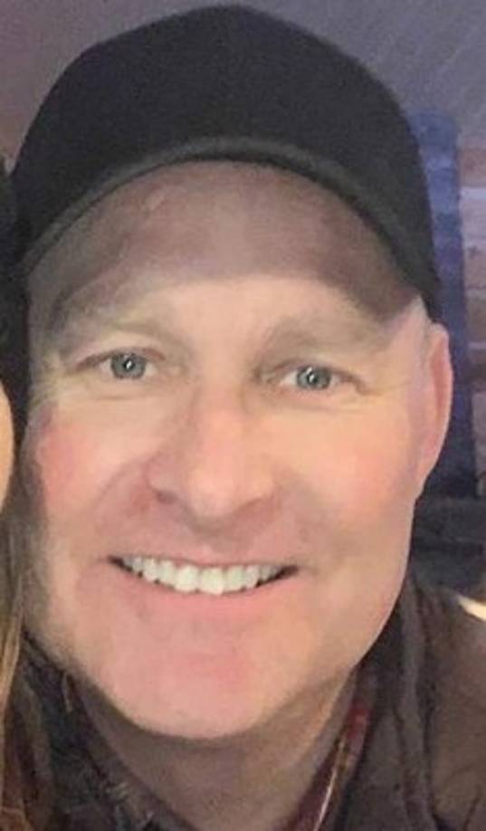 La Policía Montada indicó que la oficial fallecida es Heidi Stevenson, quien pertenecía a esa institución desde hacía 23 años, y reveló que el sospechoso de la masacre, identificado como Gabriel Wortman, un técnico dental de 51 años, también falleció. Fotografía de Wortman.