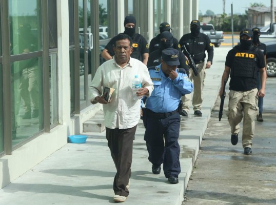 Doctor Ochoa no justifica el millón de lempiras decomisado