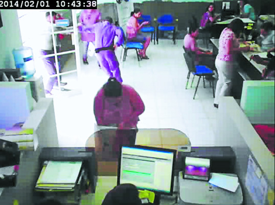 Choloma: Asaltantes matan a un guardia en 14 segundos