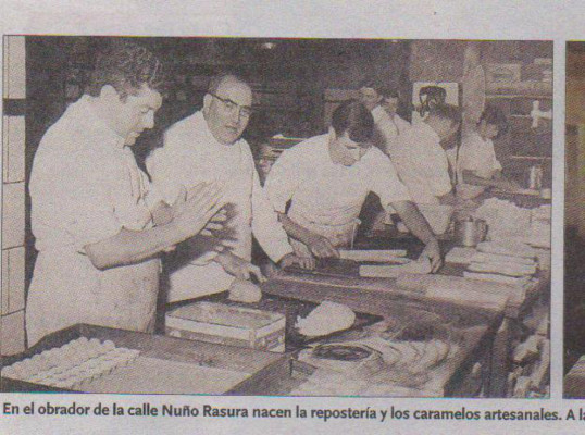 Se ordenó de sacerdote haciendo pasteles