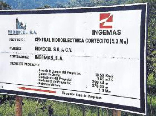 Construyen hidroeléctrica en Omoa