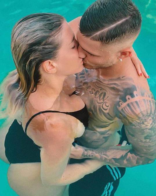 El divorcio entre Mauro Icardi y Wanda Nara pronto se llevará a cabo porque esta vez sí que parece que no hay vuelta atrás en la relación después de que ella incluso fuera pillada besándose con otro hombre.