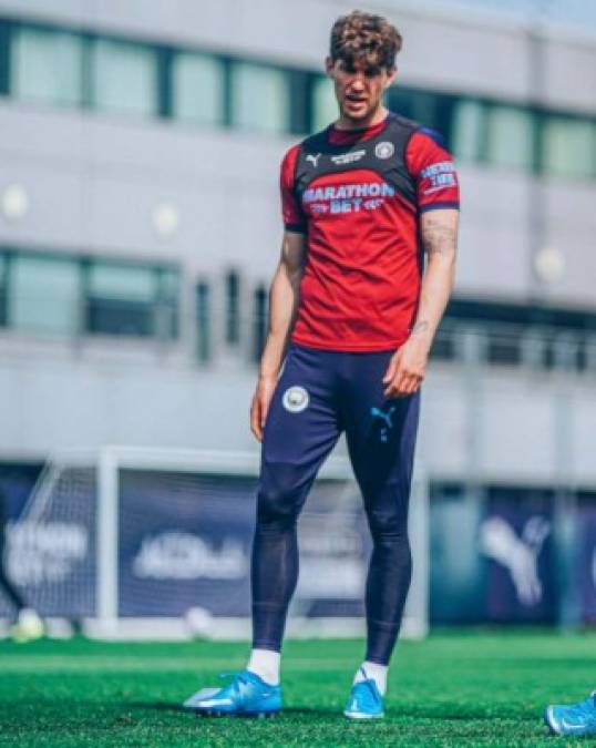 John Stones: Defensor inglés del Manchester City que aparece en el puesto 11. Foto Facebook Manchester City.