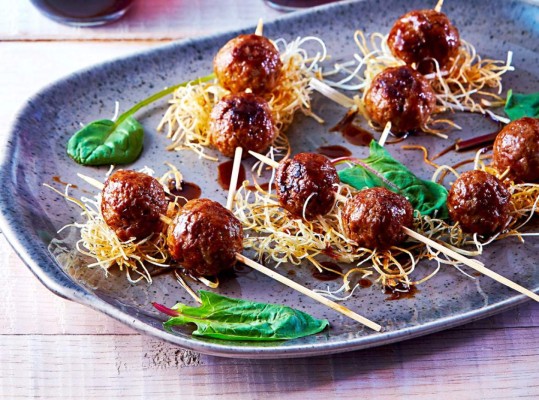 Albóndigas con salsa teriyaki