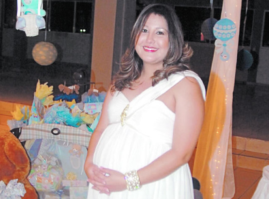 César Adrián ya nacerá