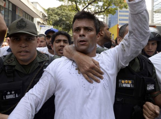 Leopoldo López apelará condena de 13 años en prisión