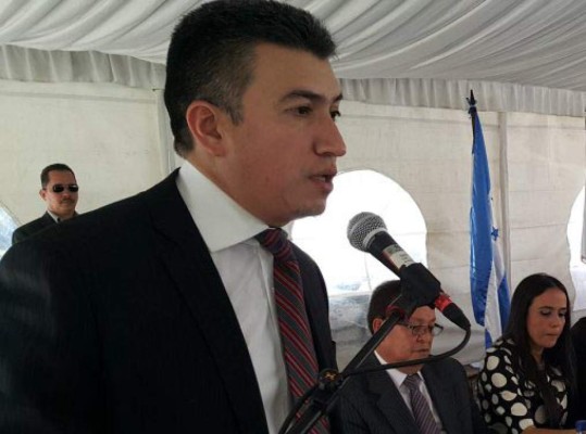 Nombran juez natural para conocer caso de Teodoro Bonilla y el IHSS