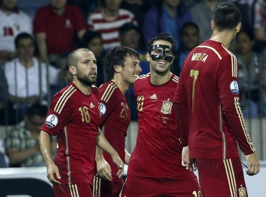 España gana a Bielorrusia y se encamina a la Eurocopa