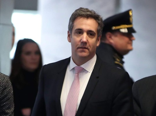 Michael Cohen apunta a Trump en una audiencia en el Congreso