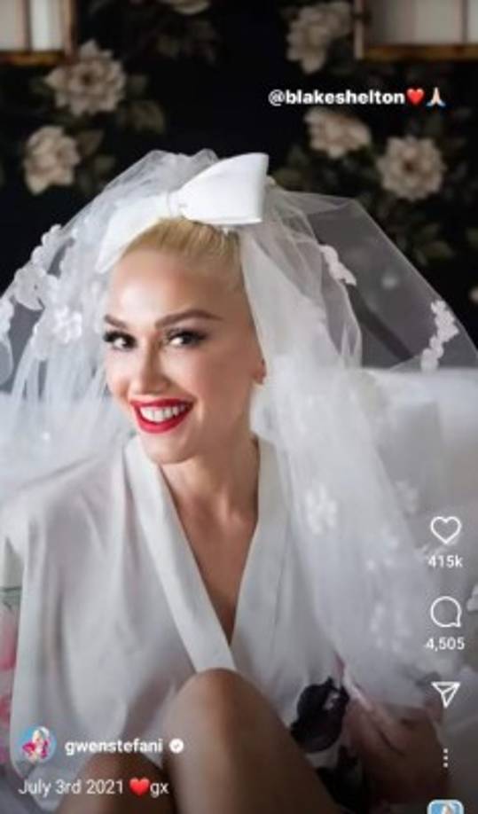 En marzo de 2016, Stefani, de 51 años, dijo que ella y su ahora esposo se enamoraron mientras trabajaban juntos en el programa The Voice, antes de que sus divorcios se hicieran públicos. 'Él estaba pasando por, literalmente, lo mismo que yo en el mismo período de tiempo', dijo la cantante a The New York Times. <br/>