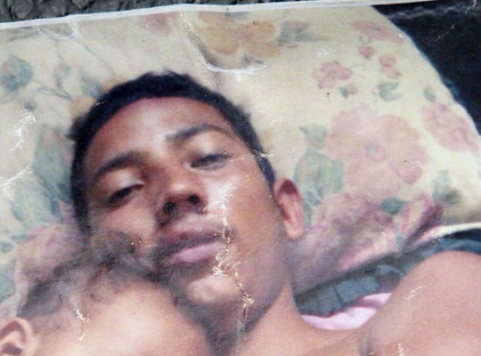 Denuncian desaparición de joven de la colonia Callejas